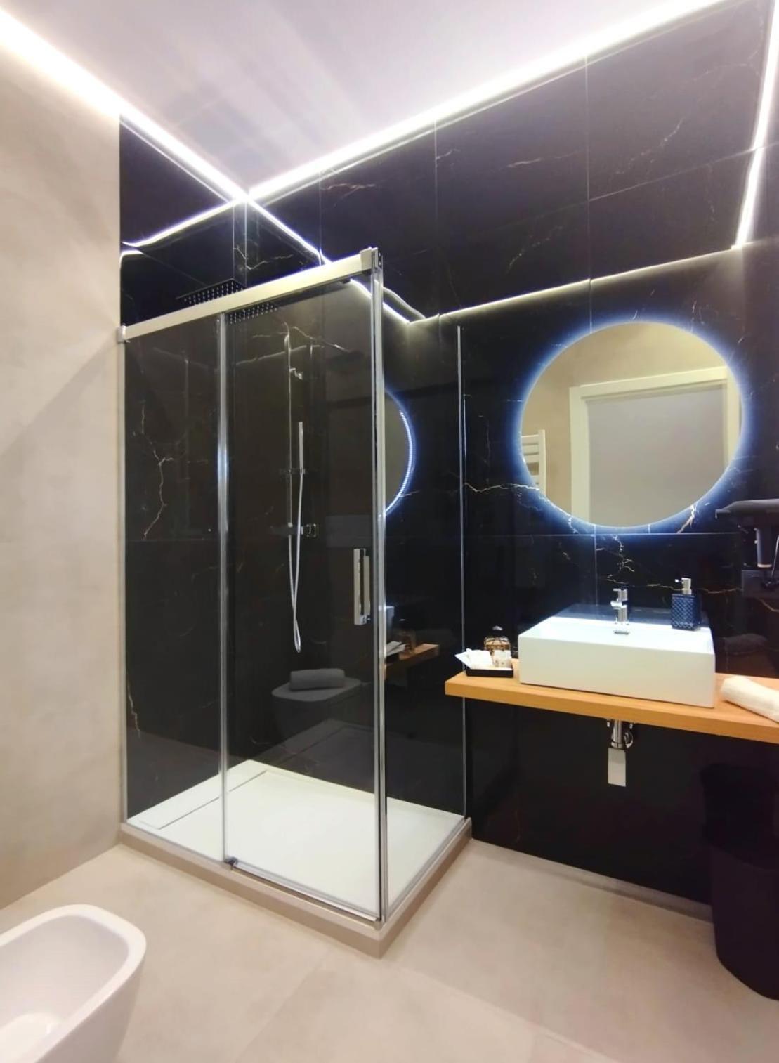 Agatha Modern Elegant Rooms SantʼAgata di Militello Екстериор снимка
